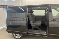 Volkswagen Caravelle vaihtoauto