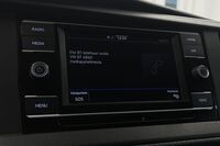 Volkswagen Caravelle vaihtoauto