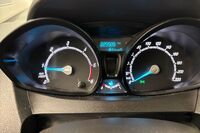 Ford Transit Courier vaihtoauto