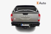 Nissan Navara vaihtoauto