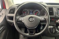 Volkswagen Caravelle vaihtoauto