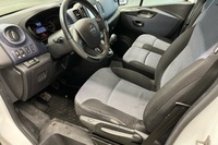 Opel Vivaro vaihtoauto