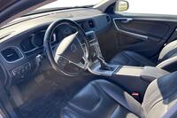 Volvo V60 Cross Country vaihtoauto