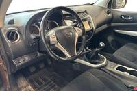 Nissan Navara vaihtoauto