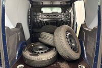 Ford Transit Connect vaihtoauto