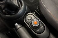 Mini Hatchback vaihtoauto