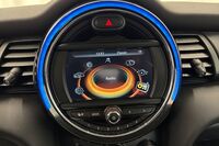 Mini Hatchback vaihtoauto