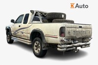 Toyota Hilux vaihtoauto