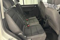 Volkswagen Touran vaihtoauto