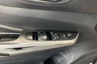 Nissan Navara vaihtoauto