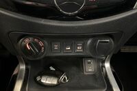 Nissan Navara vaihtoauto