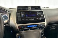 Toyota Land Cruiser vaihtoauto