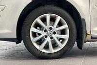 Volkswagen Touran vaihtoauto