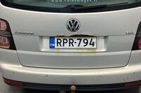Volkswagen Touran vaihtoauto