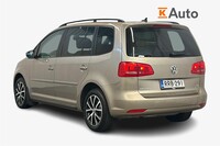 Volkswagen Touran vaihtoauto