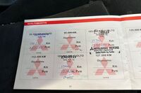 Mitsubishi Grandis vaihtoauto