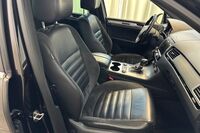 Volkswagen Touareg vaihtoauto