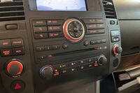 Nissan Navara vaihtoauto