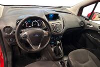Ford Transit Courier vaihtoauto