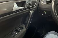 Volkswagen Golf Sportsvan vaihtoauto