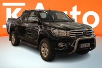 Toyota Hilux vaihtoauto