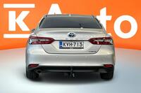 Toyota Camry vaihtoauto