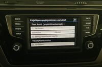 Volkswagen Touran vaihtoauto