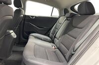 Hyundai IONIQ hybrid vaihtoauto