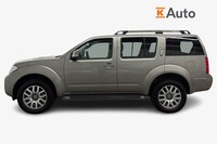 Nissan Pathfinder vaihtoauto