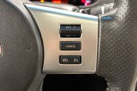 Nissan Pathfinder vaihtoauto