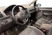 Volkswagen Touran vaihtoauto