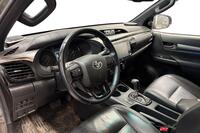 Toyota Hilux vaihtoauto