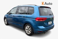 Volkswagen Touran vaihtoauto