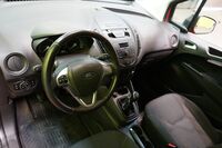 Ford Transit Courier vaihtoauto