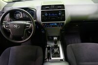 Toyota Land Cruiser vaihtoauto