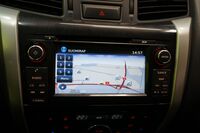 Nissan Navara vaihtoauto