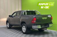 Toyota Hilux vaihtoauto