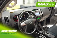 Toyota Hilux vaihtoauto