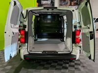 Opel Vivaro vaihtoauto