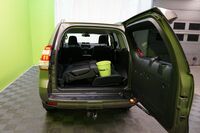 Toyota Land Cruiser vaihtoauto