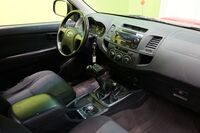 Toyota Hilux vaihtoauto