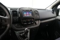 Opel Vivaro vaihtoauto