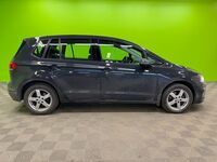 Volkswagen Golf Sportsvan vaihtoauto