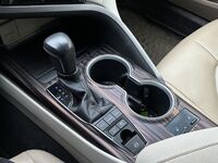 Toyota Camry vaihtoauto