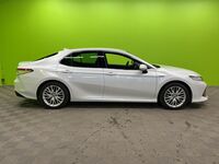 Toyota Camry vaihtoauto