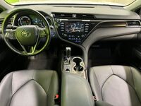 Toyota Camry vaihtoauto