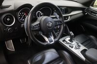 Alfa Romeo Stelvio vaihtoauto