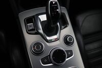 Alfa Romeo Stelvio vaihtoauto