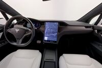 Tesla Model X vaihtoauto