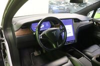 Tesla Model X vaihtoauto